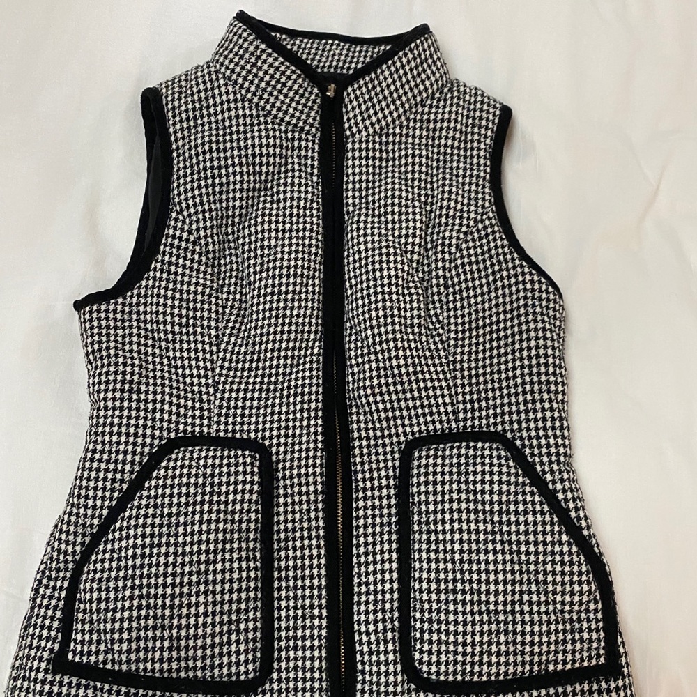 Herringbone quilted puffer vest